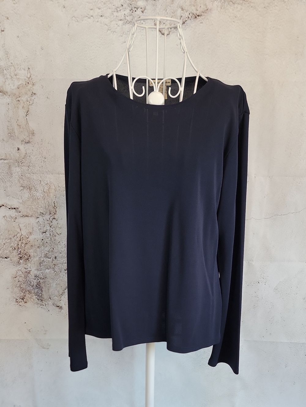 Apostrophe Navy Long-Sleeve Crew Neck Top Womens Size M